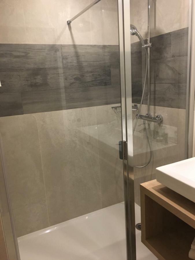 Residence Des Pilotes Le Vigeant Eksteriør bilde